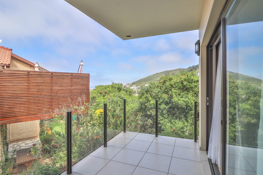 3 Bedroom Property for Sale in Glentana Western Cape